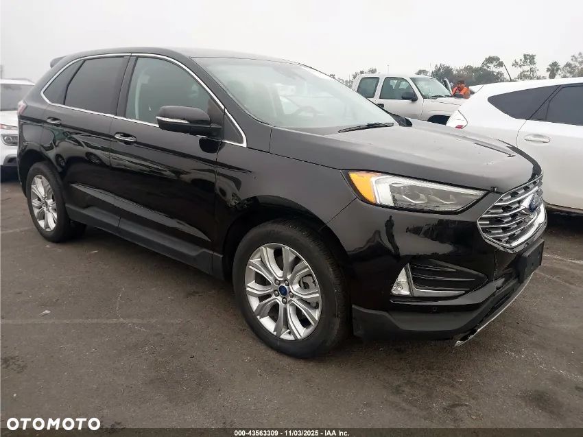 Ford Edge - 7