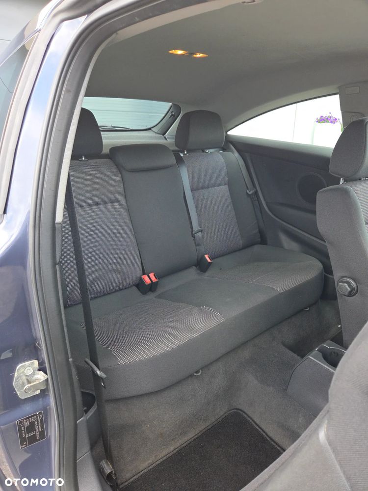 Opel Astra 1.8 Sport - 34