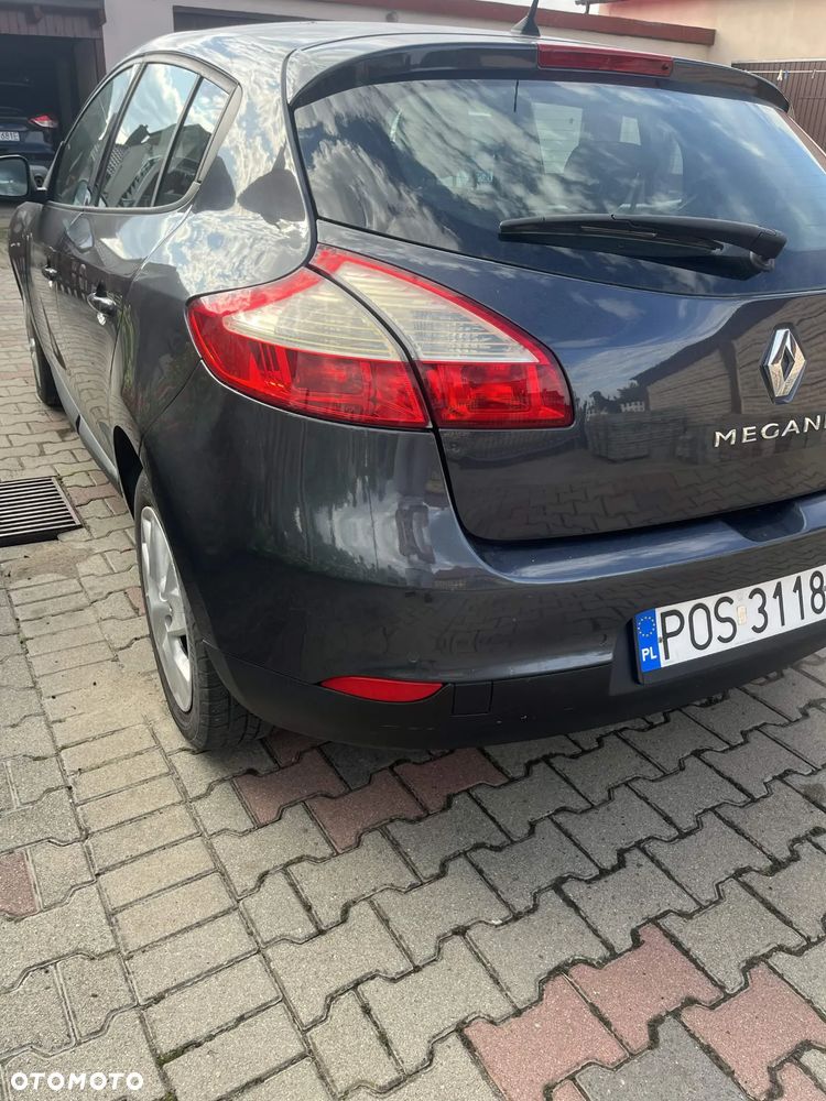 Renault Megane 2011 photo 5