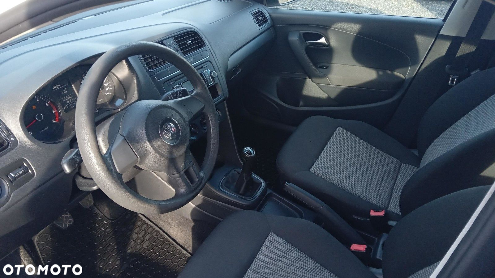 Volkswagen Polo - 13