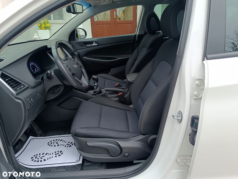 Hyundai Tucson blue 1.7 CRDi 2WD Passion Plus - 25