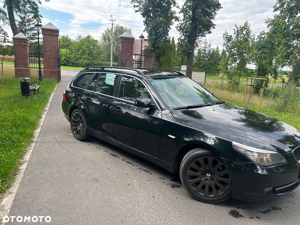 BMW Seria 5 520d Touring Edition Sport - 10