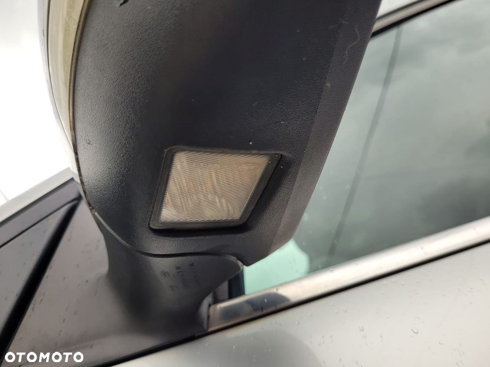 Ford Kuga 2.0 TDCi 4WD Titanium - 24