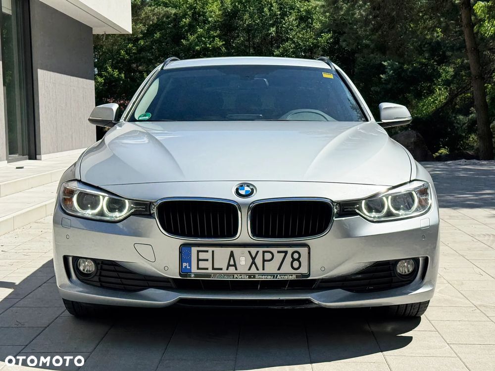 BMW Seria 3 318d DPF Edition Sport - 5