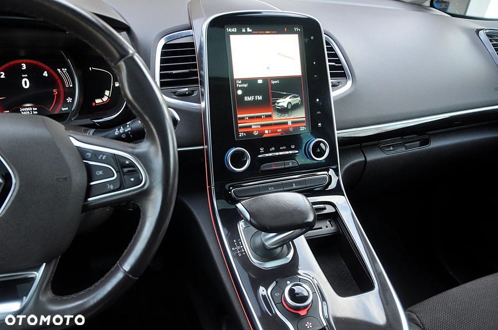 Renault Espace 1.6 dCi Energy Initiale Paris EDC - 14