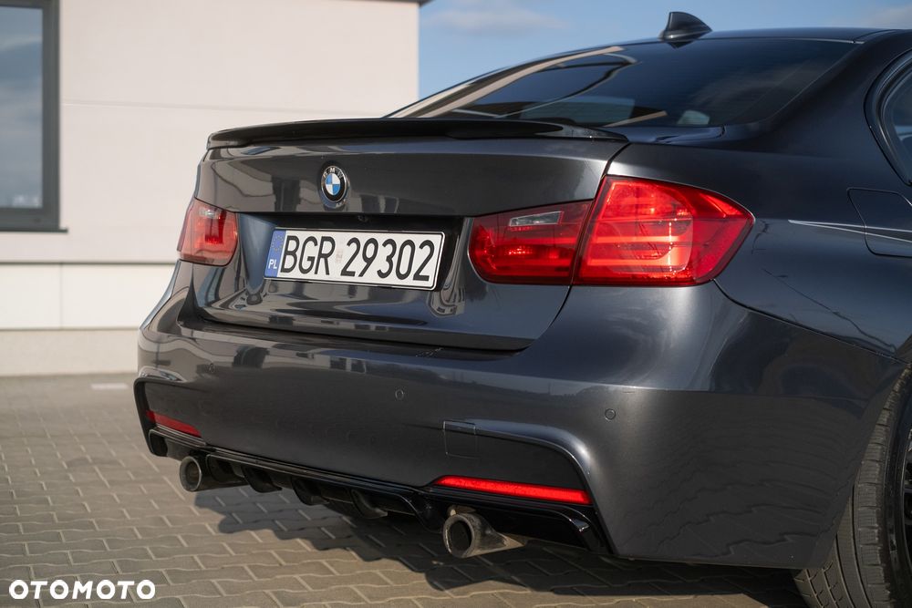 BMW Seria 3 ActiveHybrid M Sport - 12