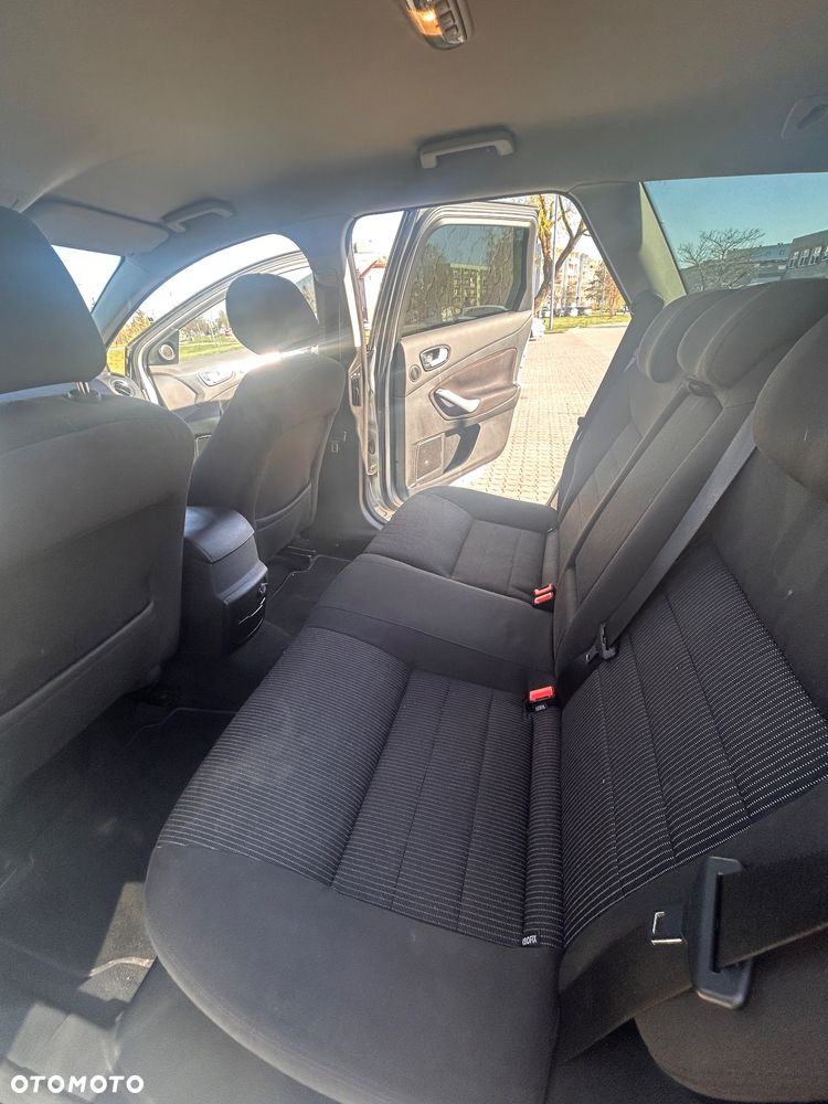 Ford Mondeo 2.0 TDCi Trend - 20