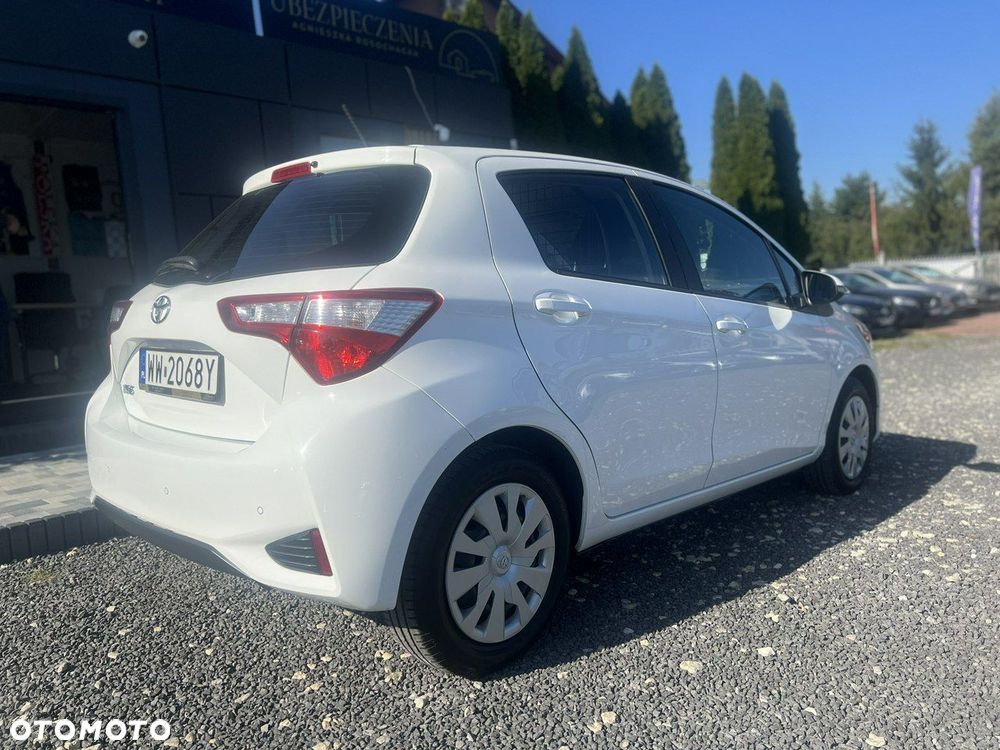 Toyota Yaris 1.5 Active - 10
