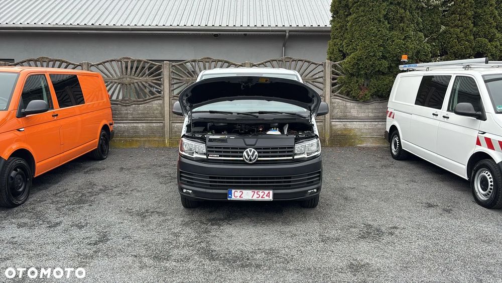 Volkswagen Transporter T6 - 30