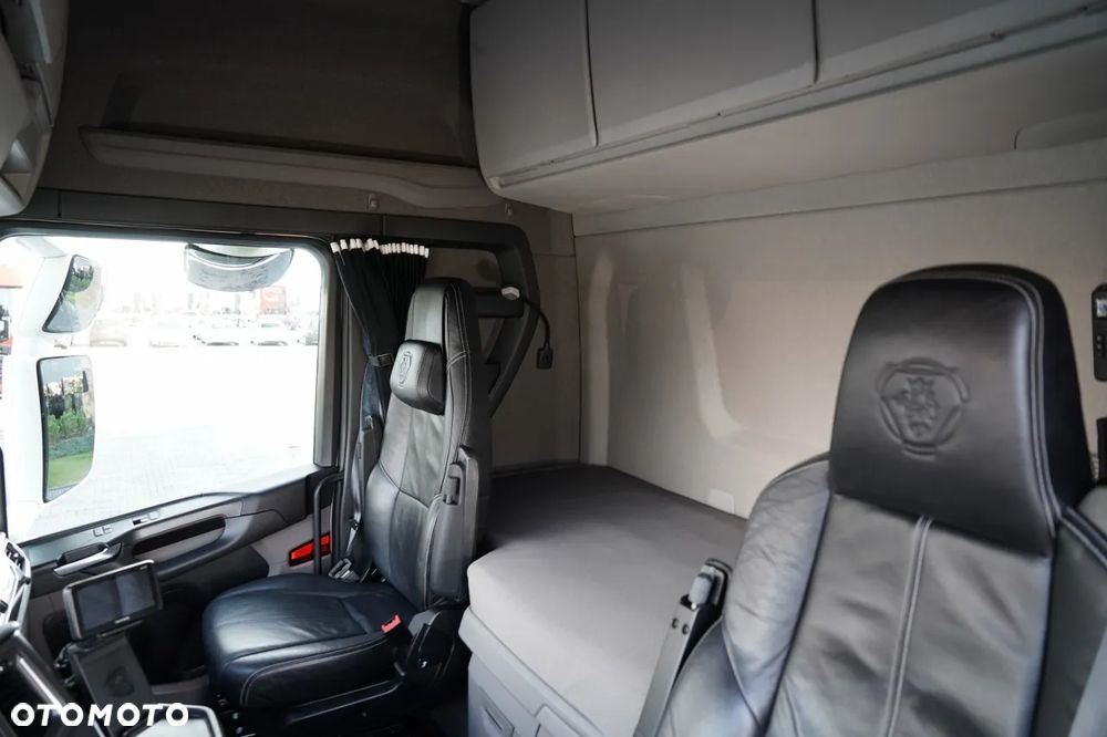 Scania S 500 / RETARDER / KLIMA POSTOJOWA / CAŁA NA PODUSZKACH  / SKÓRY - 26