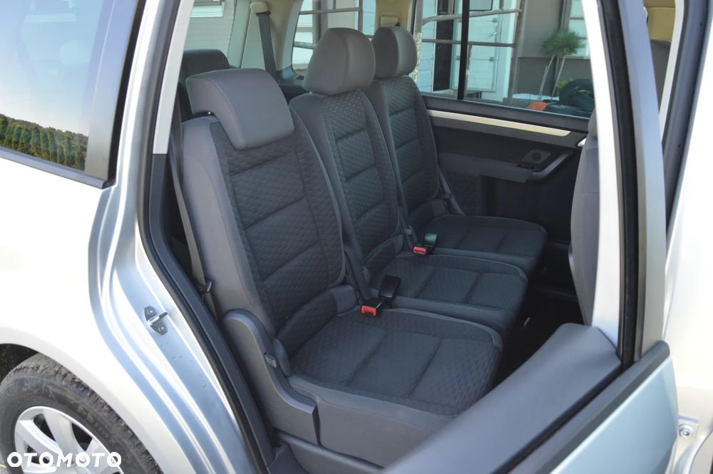 Volkswagen Touran 2.0 TDI United - 24