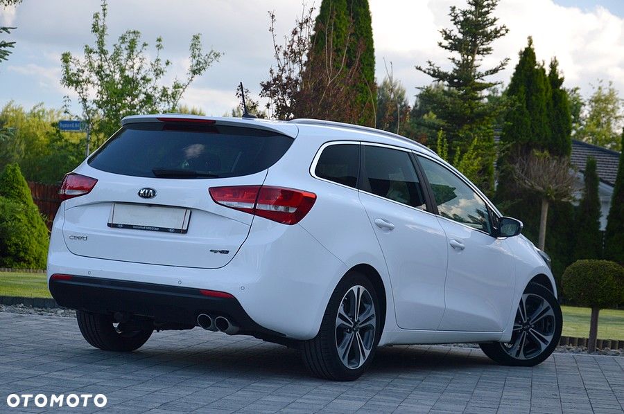 Kia Ceed 1.6 CRDi GT Line DCT - 9