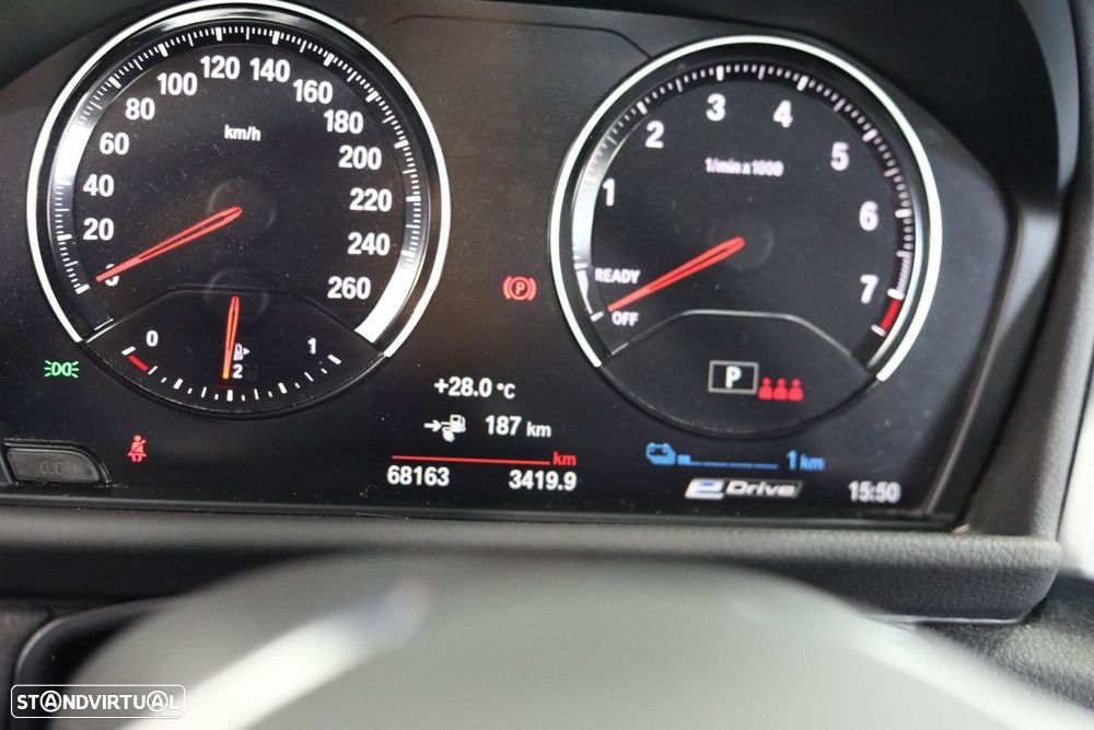 BMW 225xe Active Tourer Advantage - 11