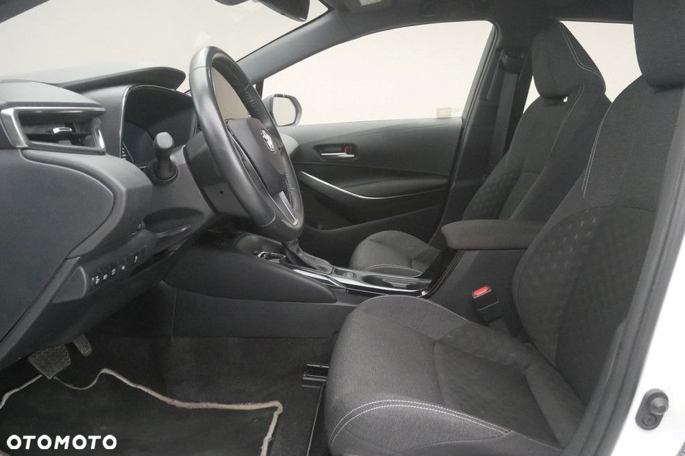 Toyota Corolla 1.8 Hybrid Comfort - 12