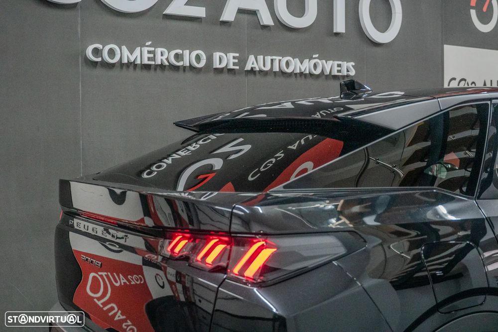 Peugeot 3008 1.2 Hybrid Allure e-DCS6 - 7