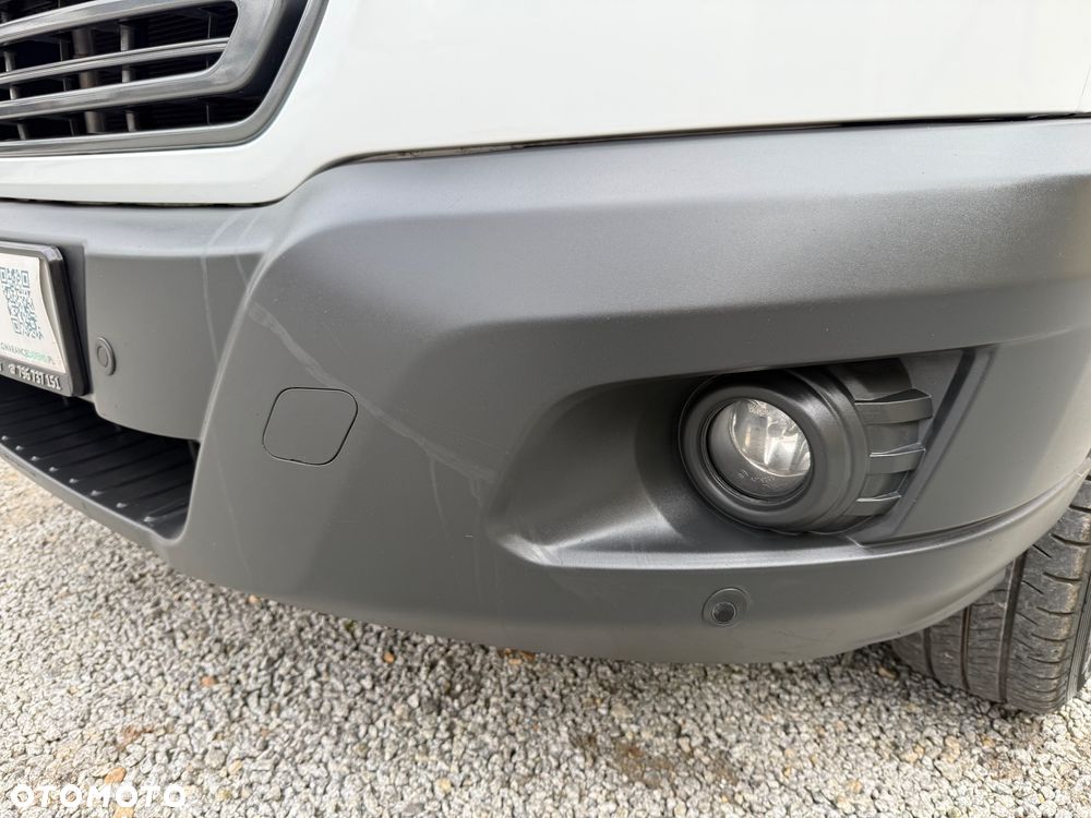 Ford Transit Furgon L2H2  Webasto Hak  FV Vat 23% - 31