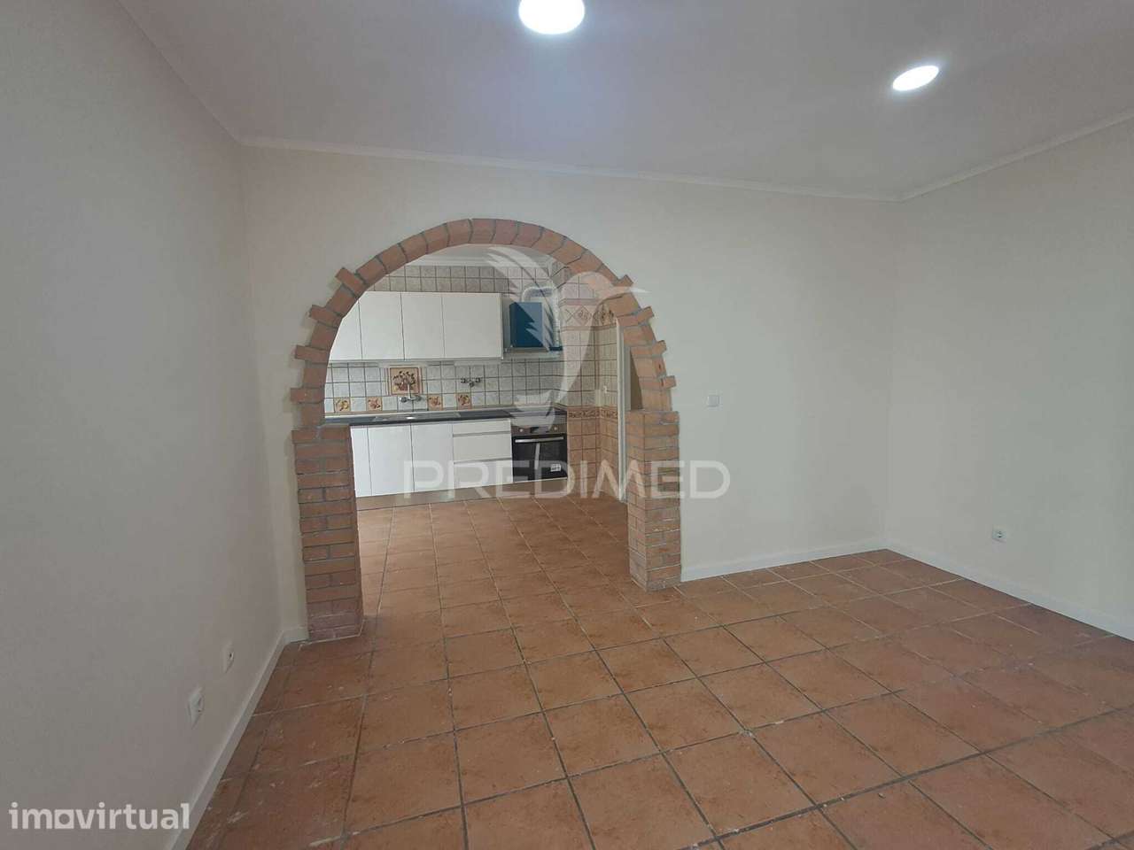 Apartamento T2+1 Renovado | Marquises | Arrecadação | Elevador | Ta... - Grande imagem: 5/22