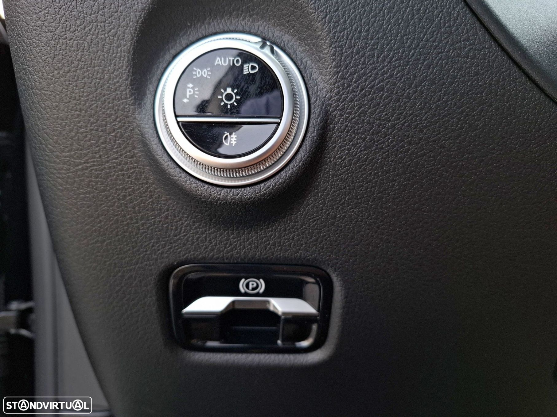 Mercedes-Benz C 300 d AMG Line - 21