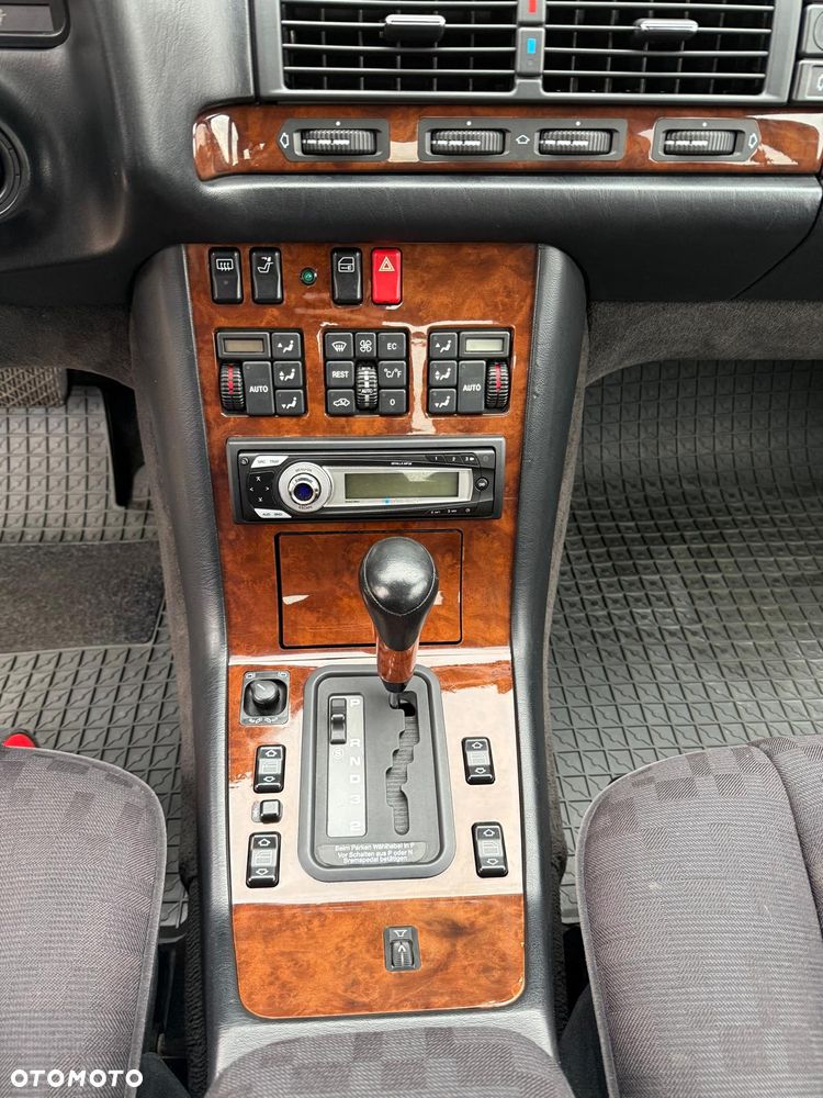 Mercedes-Benz Klasa S 320 - 20