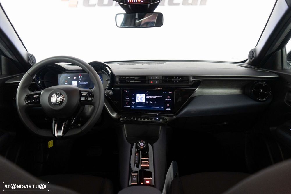 Alfa Romeo Junior 1.2 Intensa eDCT6 - 21