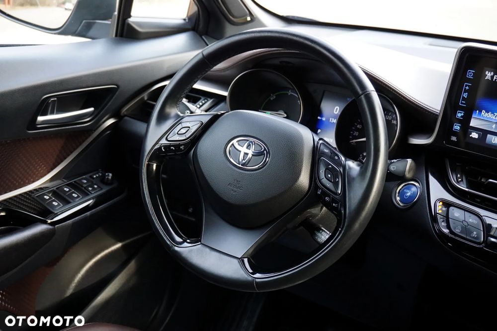 Toyota C-HR Business-Edition - 29