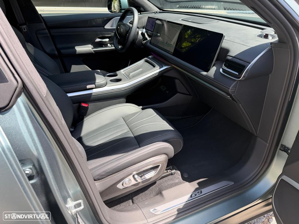 Xpeng G9 93.1 kWh AWD Performance+Premium Seat & Audio Pack - 4