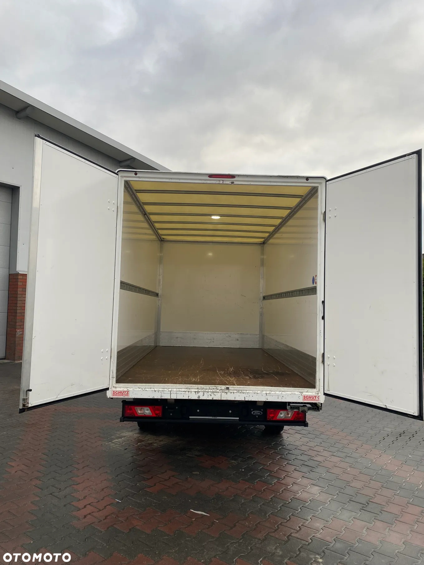 Ford TRANSIT - 13