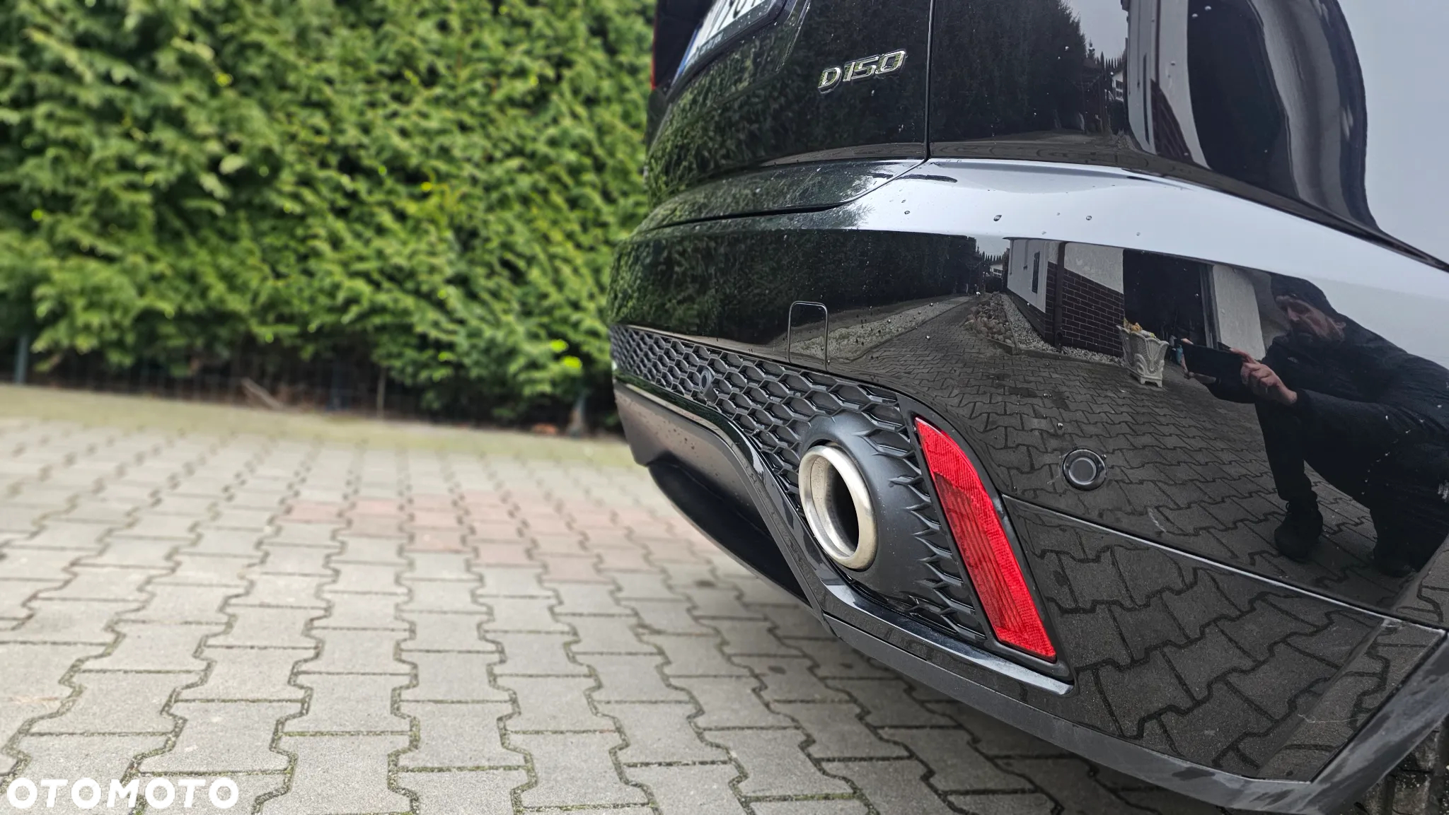 Jaguar E-Pace 2.0 i4D AWD R-Dynamic S - 33
