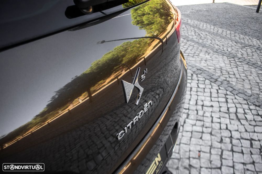 Citroën DS5 2.0 HDi Hybrid4 So Chic CMP6 - 11