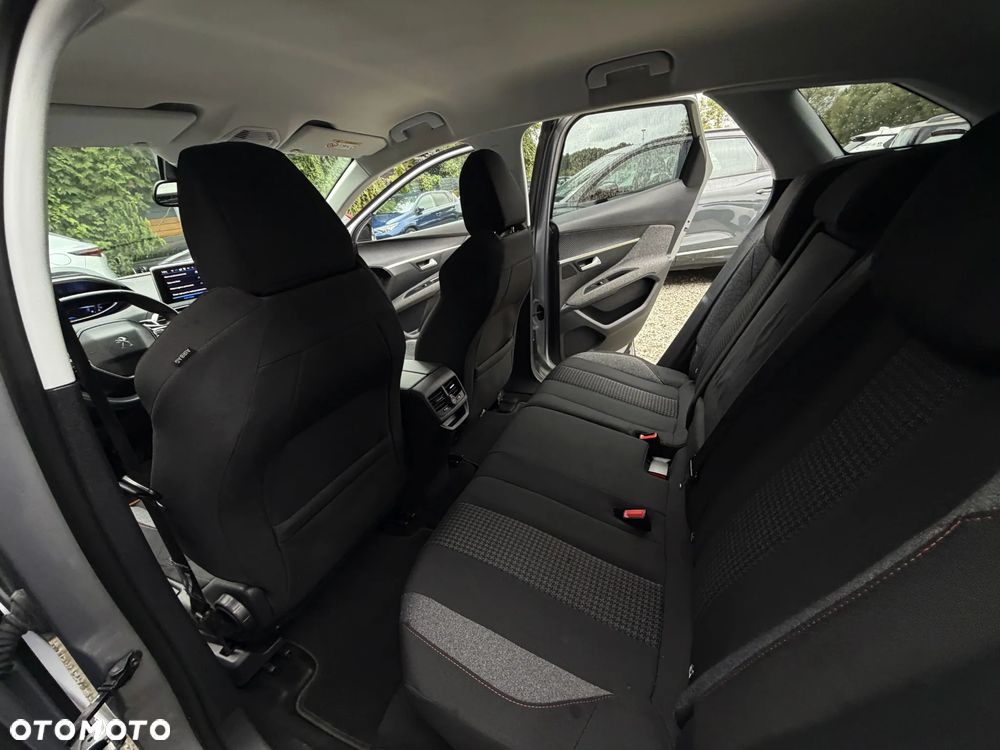 Peugeot 3008 BlueHDi 120 Stop & Start EAT6 Allure - 17