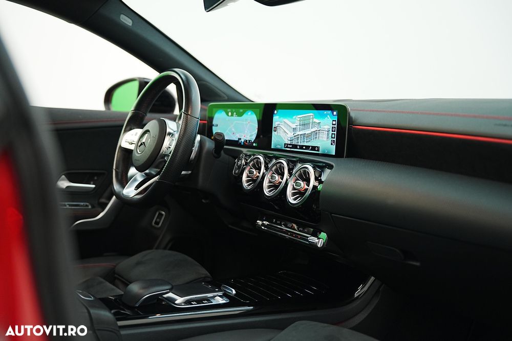 Mercedes-Benz CLA 180 7G-DCT Edition AMG Line - 19