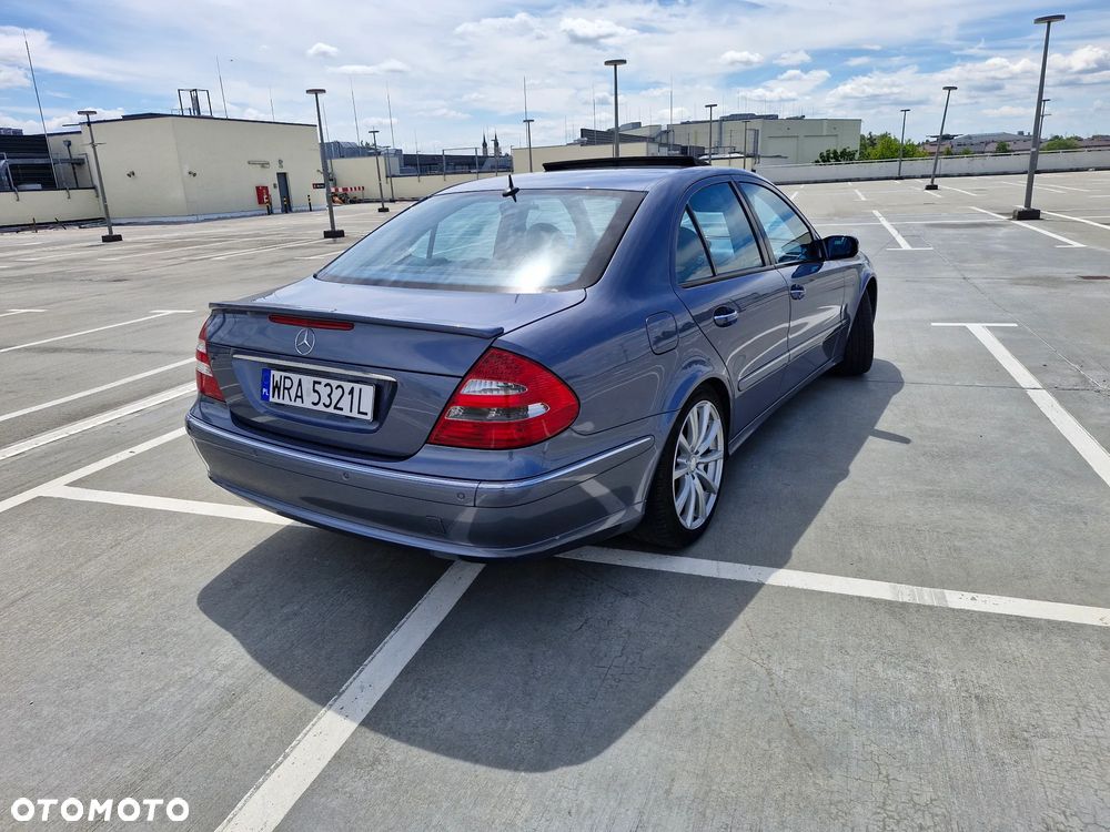 Mercedes-Benz Klasa E 500 Avantgarde - 8