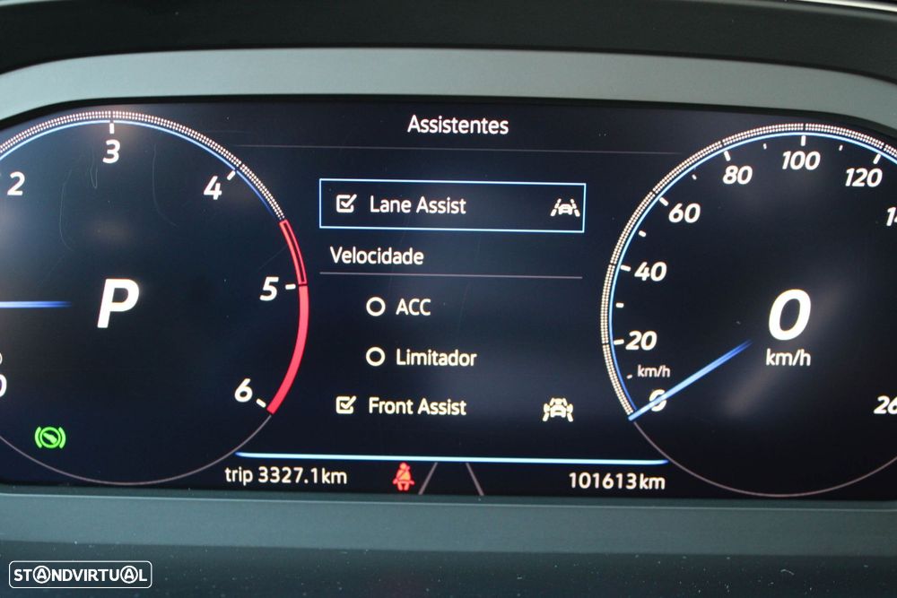 VW Passat Variant 2.0 TDI Business DSG - 33