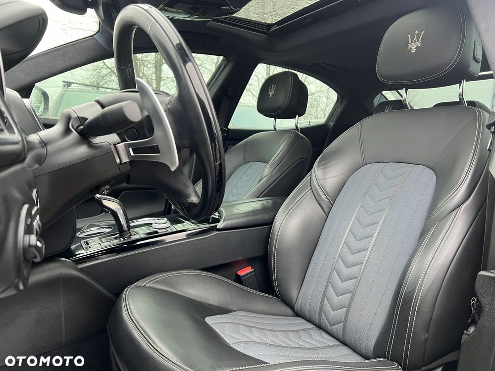 Maserati Ghibli - 11