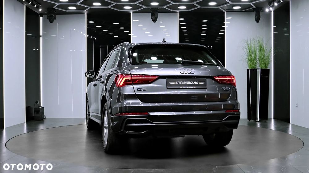 Audi Q3 40 TDI Quattro S tronic - 8