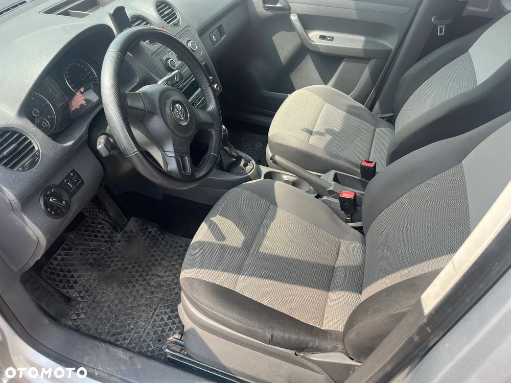 Volkswagen Caddy - 15