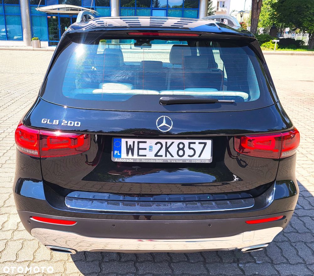 Mercedes-Benz GLB 200 4-Matic AMG Line 8G-DCT - 9