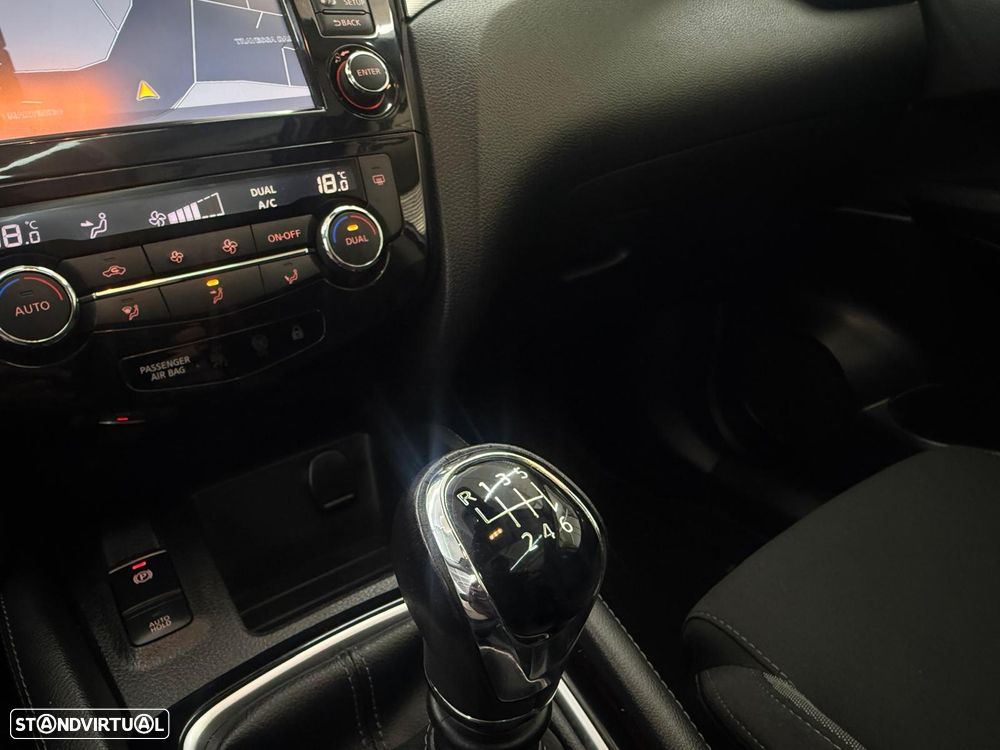 Nissan Qashqai 1.5 dCi Tekna - 23
