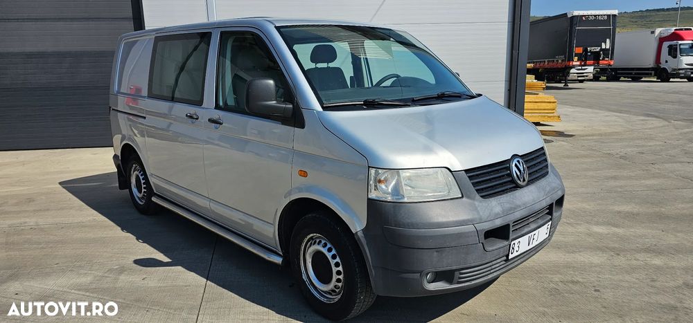 Volkswagen Transporter - 2