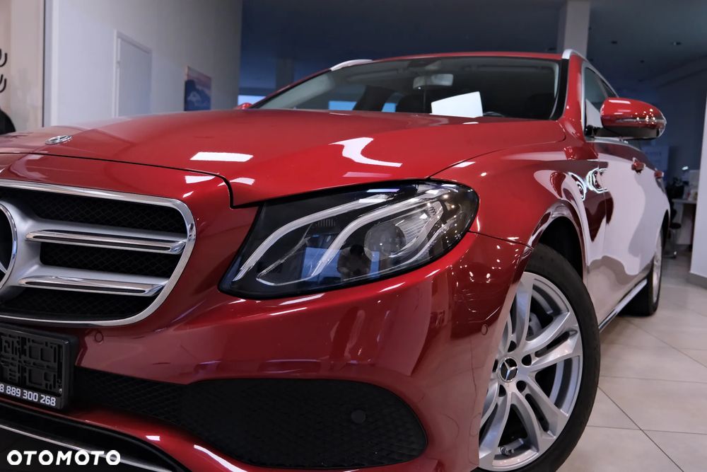 Mercedes-Benz Klasa E 220 d 4Matic 9G-TRONIC - 21