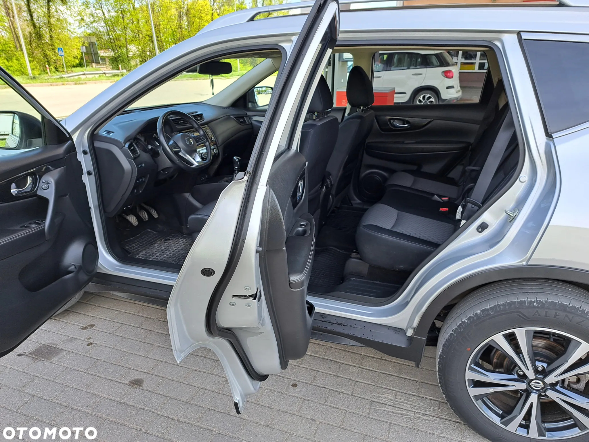 Nissan X-Trail - 13