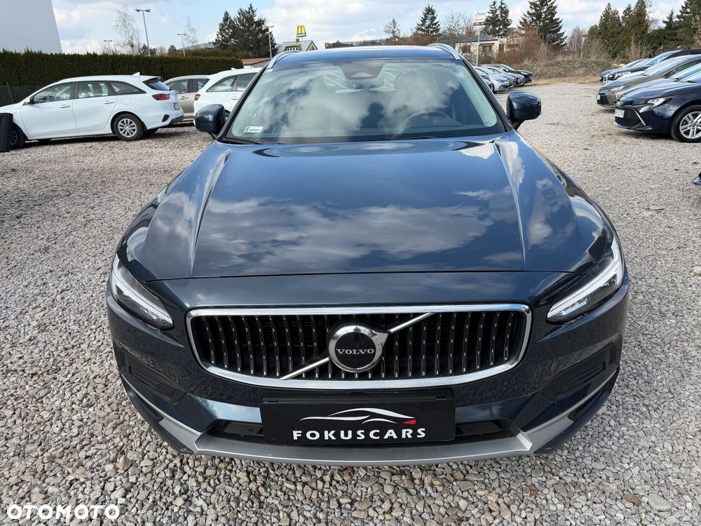 Volvo V90 Cross Country D5 AWD Pro - 19