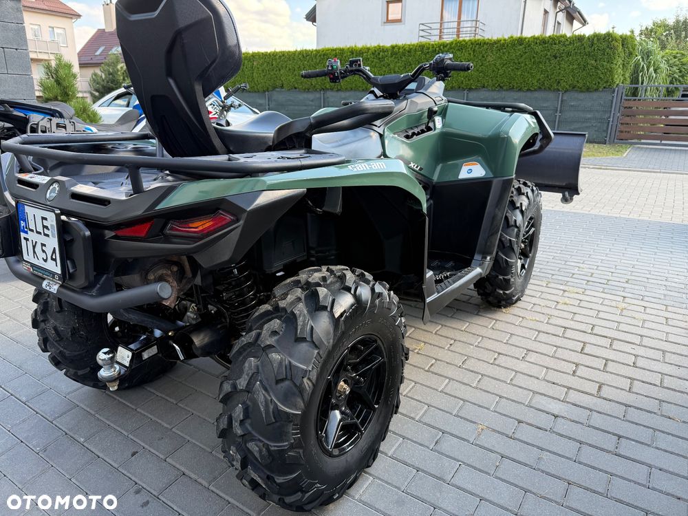Can-Am Outlander Max - 10