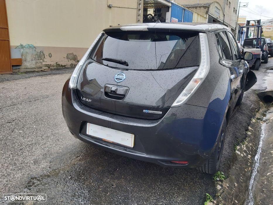 Nissan Leaf (Para Peças) - 3