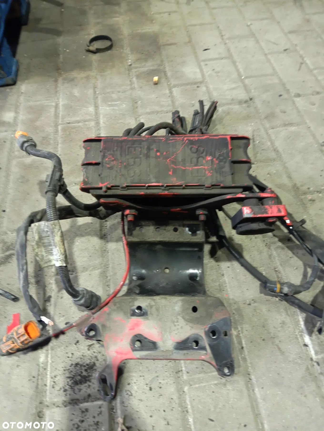 ZAWÓR MODULATOR EBS K050210 MAN 81521066069 - 1