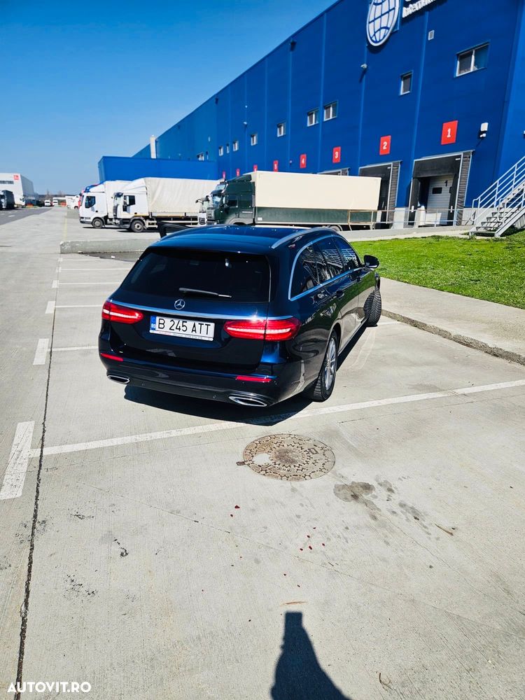 Mercedes-Benz E 200 d T-Modell Aut - 3