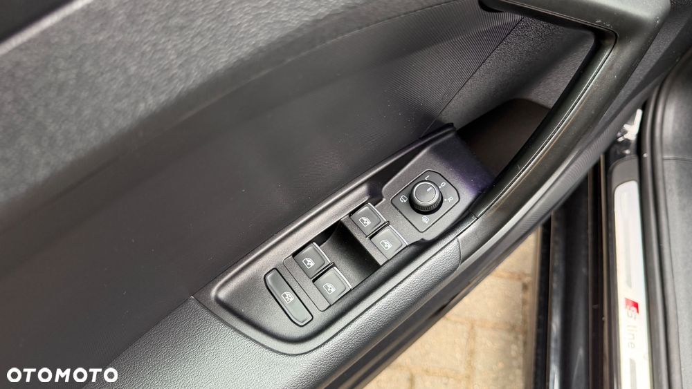 Audi A1 Sportback 40 TFSI S tronic S line - 15