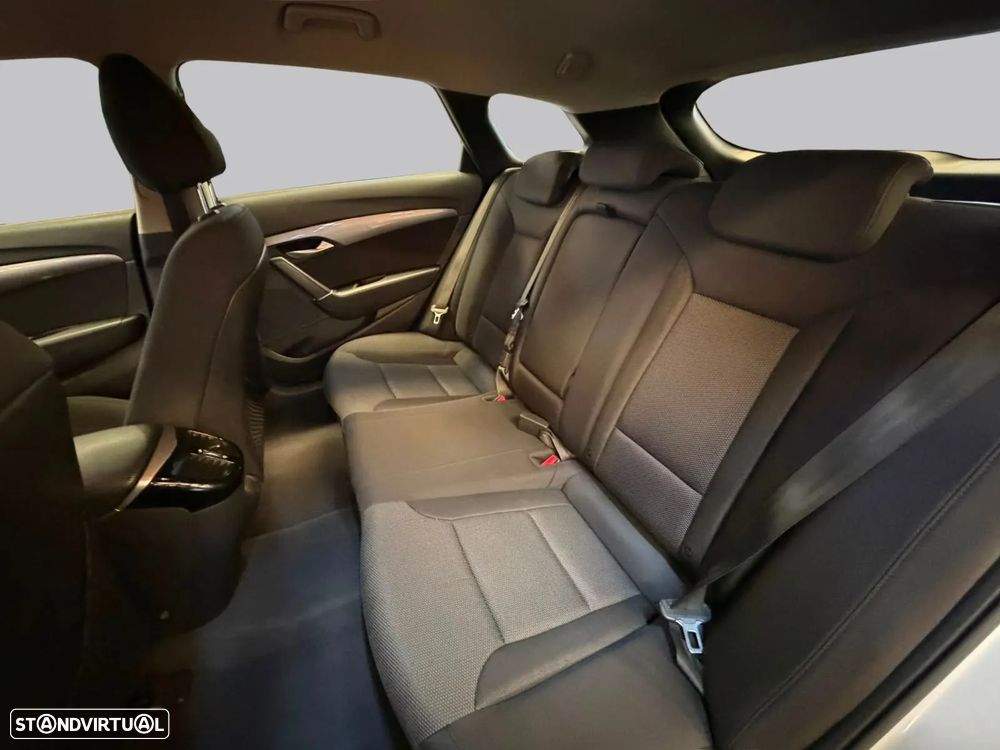 Hyundai i40 SW - 24