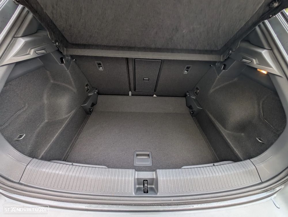 VW T-Roc 2.0 TDI R-Line DSG - 12