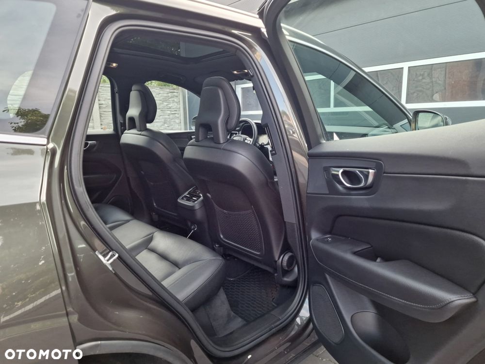 Volvo XC 60 D4 AWD Geartronic Inscription - 35